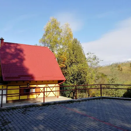 Tavas Vendeghaz * Karancsalja