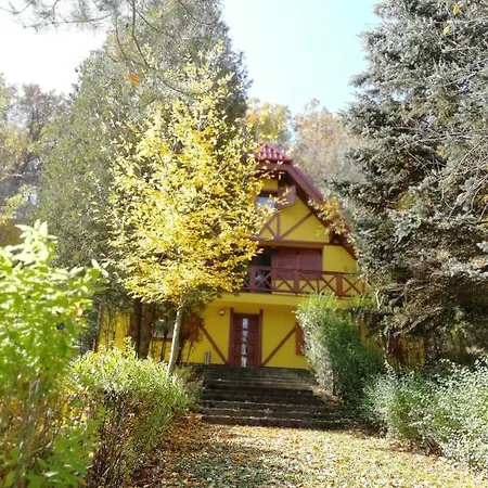 Guest house Tavas Vendeghaz Karancsalja