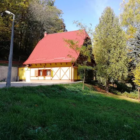 Tavas Vendégház Karancsalja