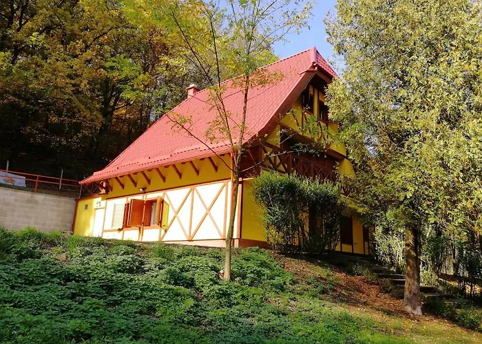 Tavas Vendeghaz